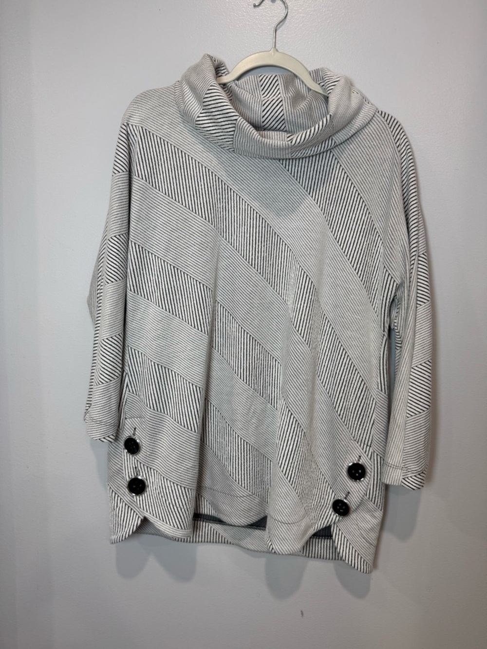 Ali Miles Roll Neck Jumper 3/4 Sleeve Black & White Striped Women’s Size M